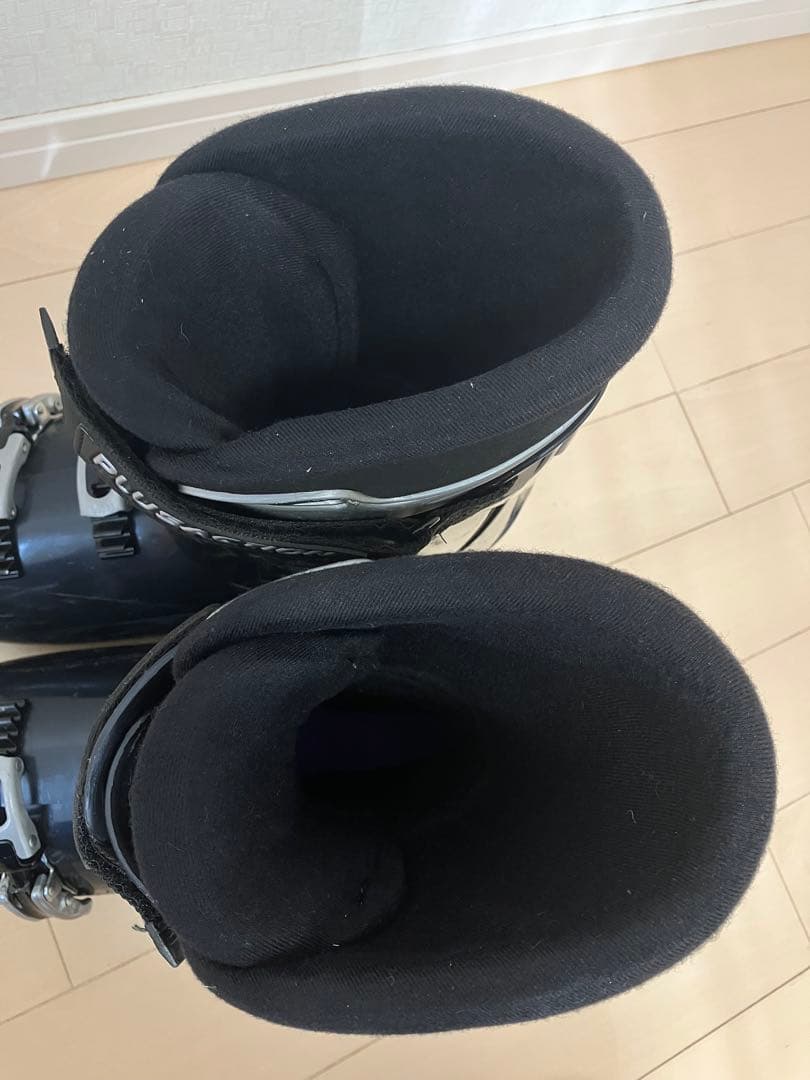 プラスアクション　PLUSACTION スキーブーツ でかい30.0cm以上？