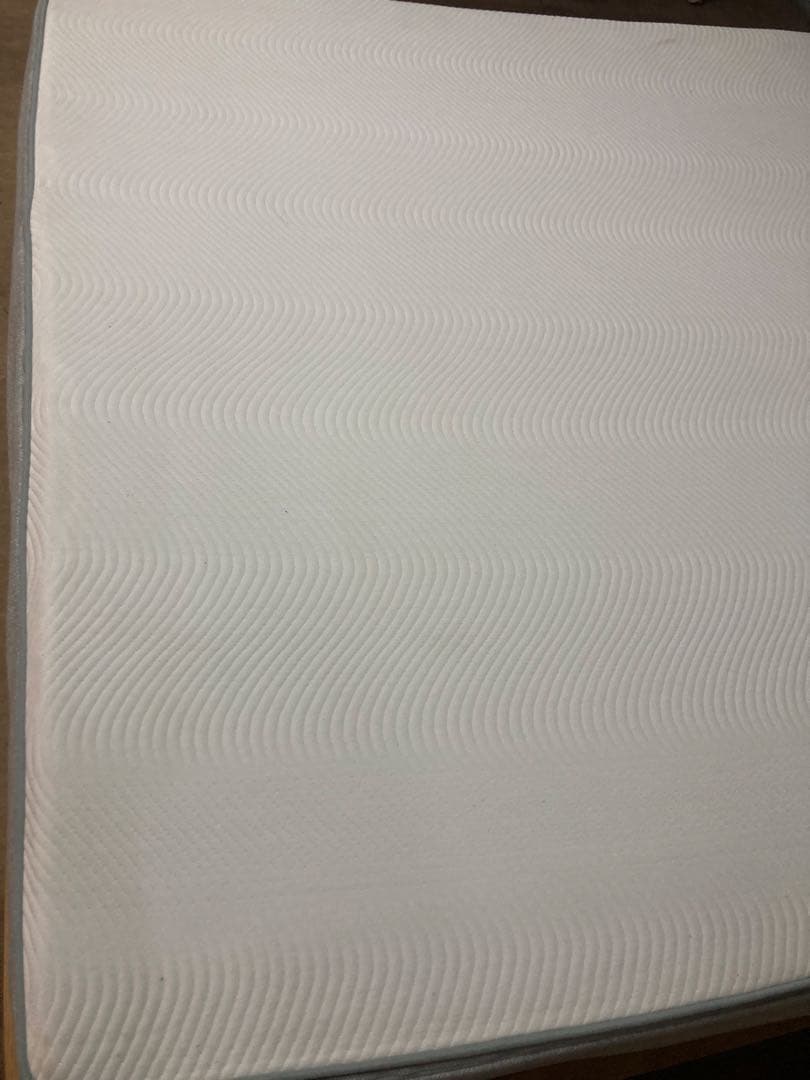 ⑫ （在庫処分セール）ＮＥＷコアラマットレス【クイーン】訳あり