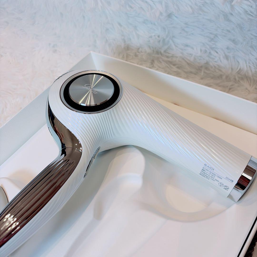 【極美品】ReFa ビューテックドライヤープロ ホワイト RE-AJ02A