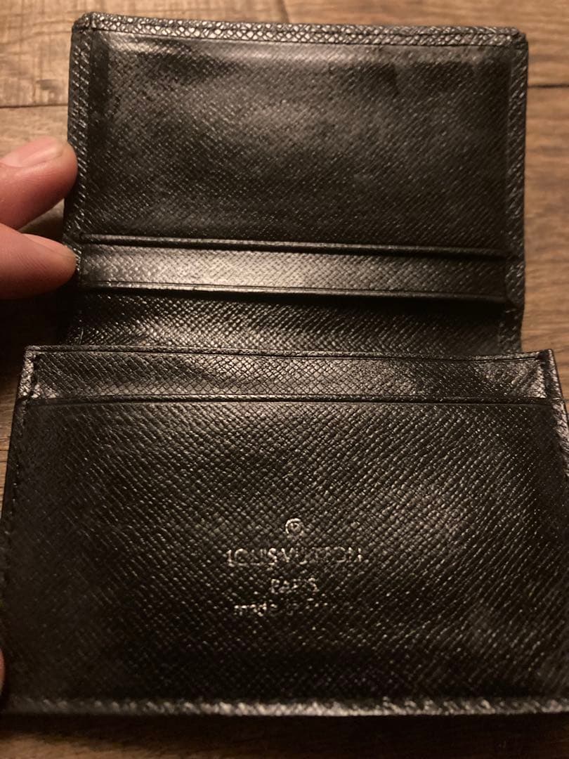 最終値下げLouis Vuitton ブラック名刺入れ