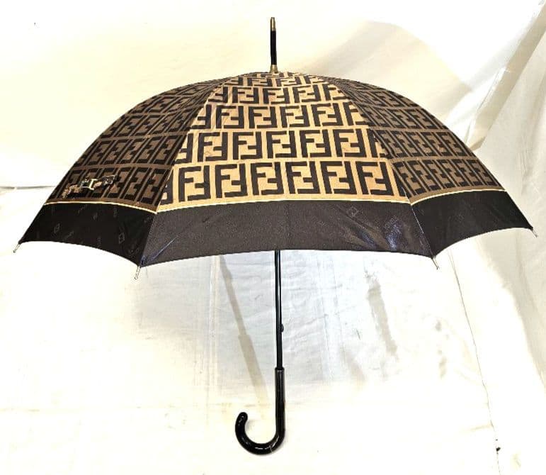 正規品　FENDI　フェンディ　長傘　雨傘　FF　ロゴ　ズッカ柄