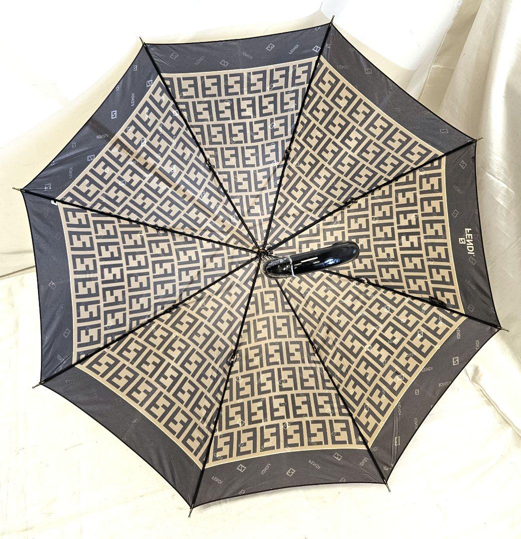 正規品　FENDI　フェンディ　長傘　雨傘　FF　ロゴ　ズッカ柄