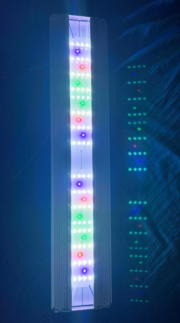 アクロ TRIANGLE LED GROW Pro 600 8900lm