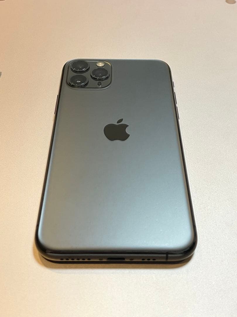 【送料無料】 箱付き iPhone 11 Pro SIMフリー
