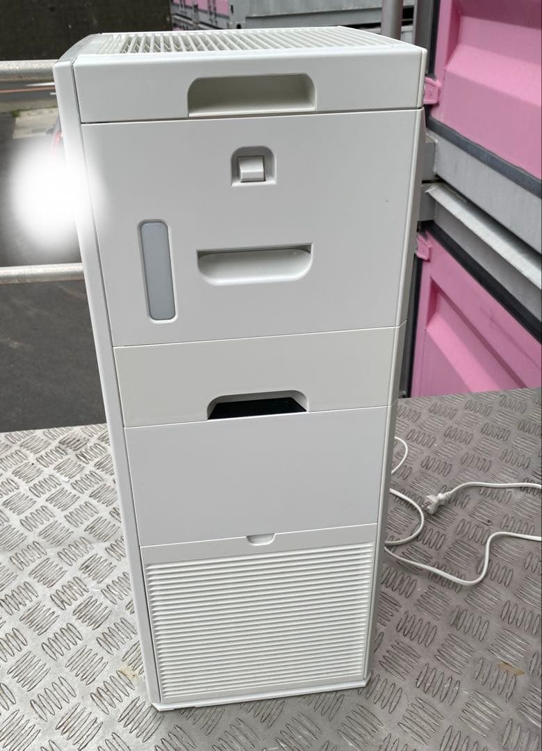 ダイキン空気清浄機　加湿器　ダイキン2021年製加湿空気清浄機 MCK55Y-W