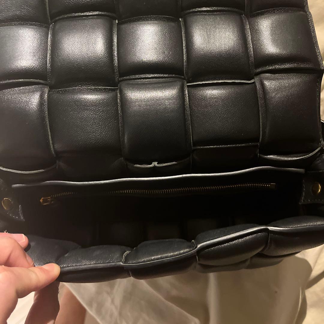 N*K様 国内正規　Bottega Veneta パデッドカセット　ショルダーバ