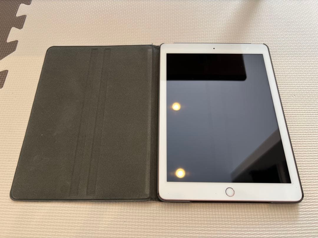 Apple iPad 第6世代 32GB Wi-Fiモデル