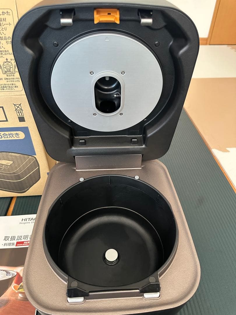 日立IHジャー炊飯器 RZ-W100EM(内釜なし)
