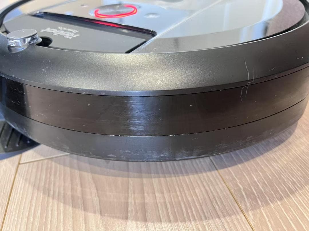 iRobot Roomba ルンバ i7+ (純正交換用パーツ付き)　美品