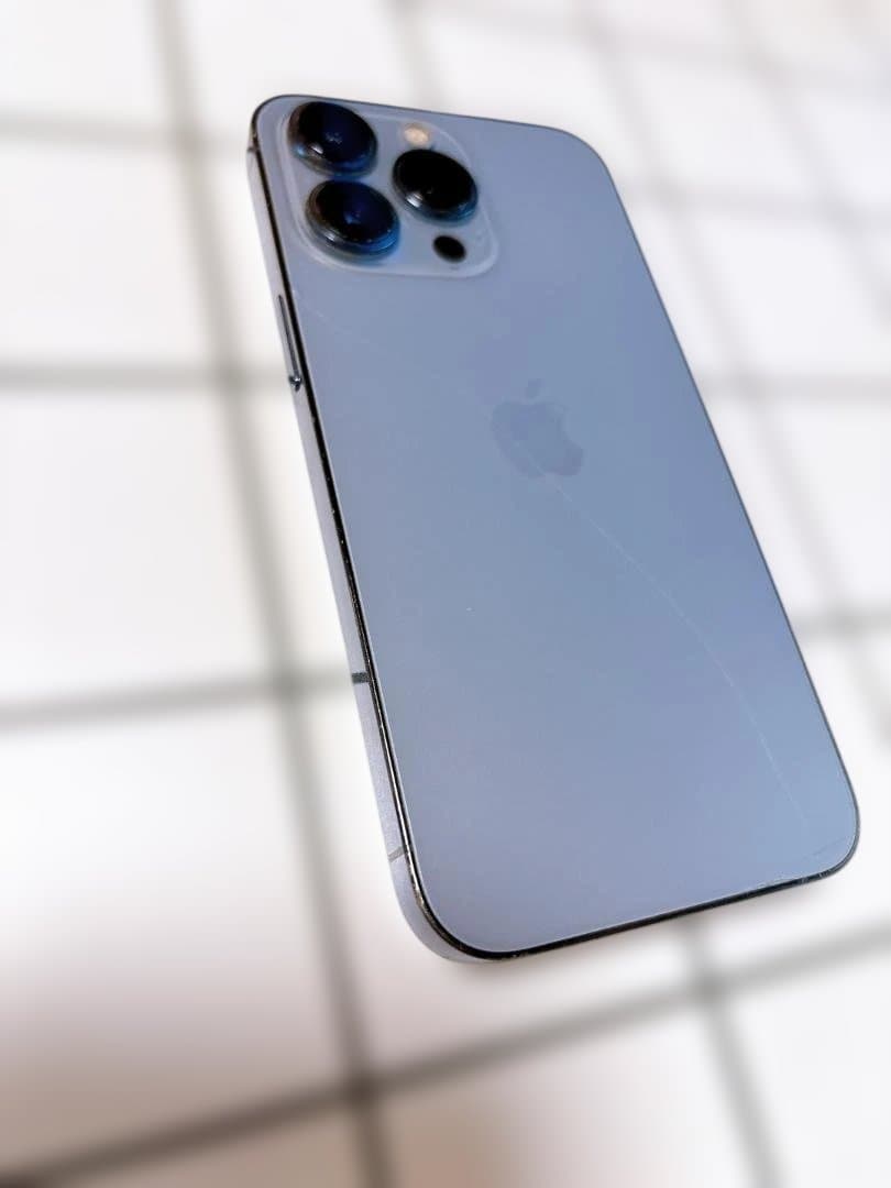 iPhone 13 Pro シエラブルー 256gb 割れあり