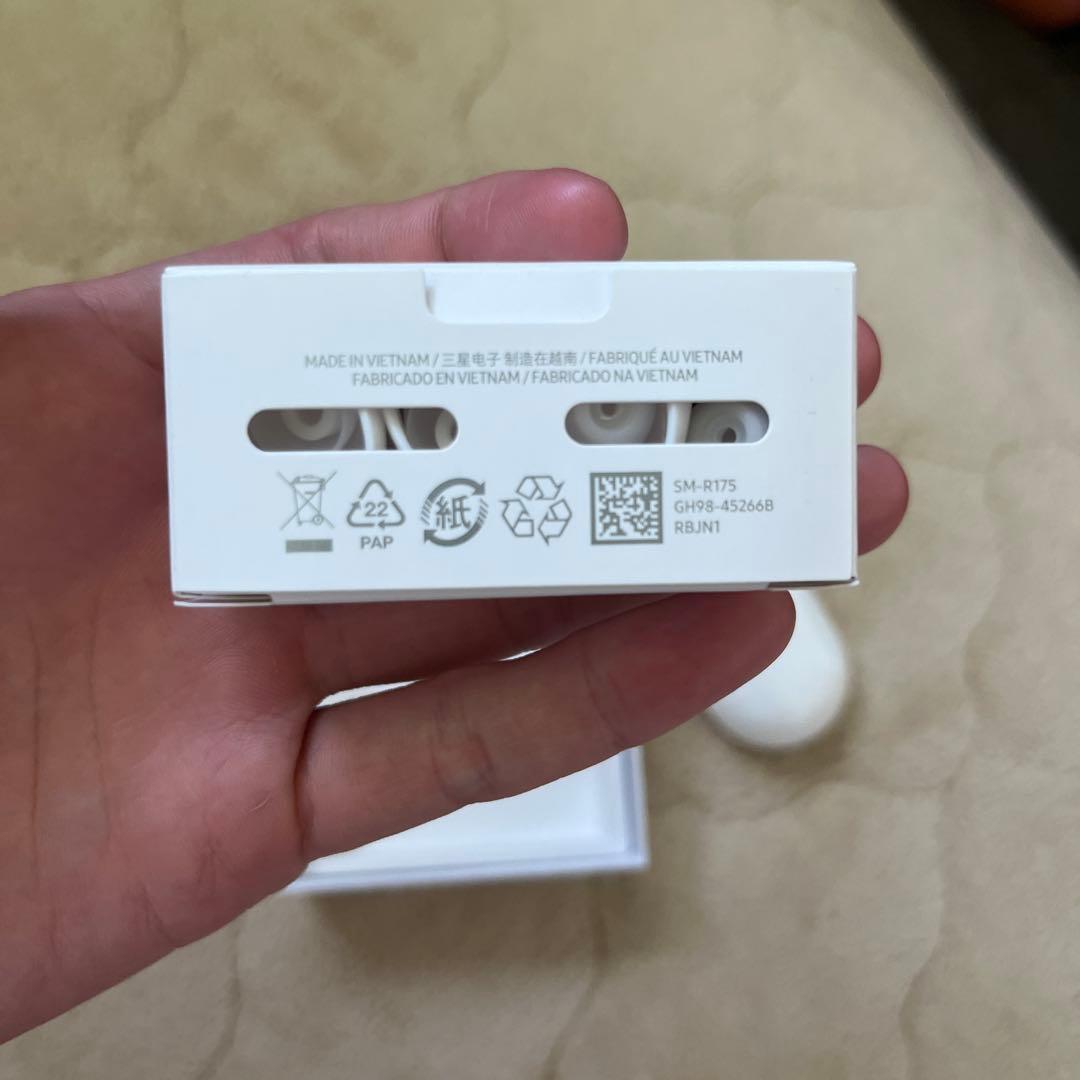 Galaxy Buds+ ホワイト 充電ケース付き