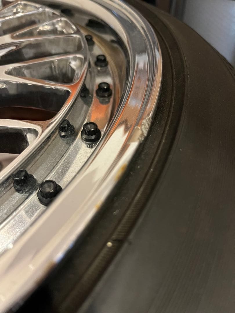 アメ鍛ホイール VIP modular VRC110 18インチ