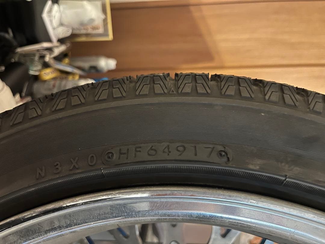 アメ鍛ホイール VIP modular VRC110 18インチ