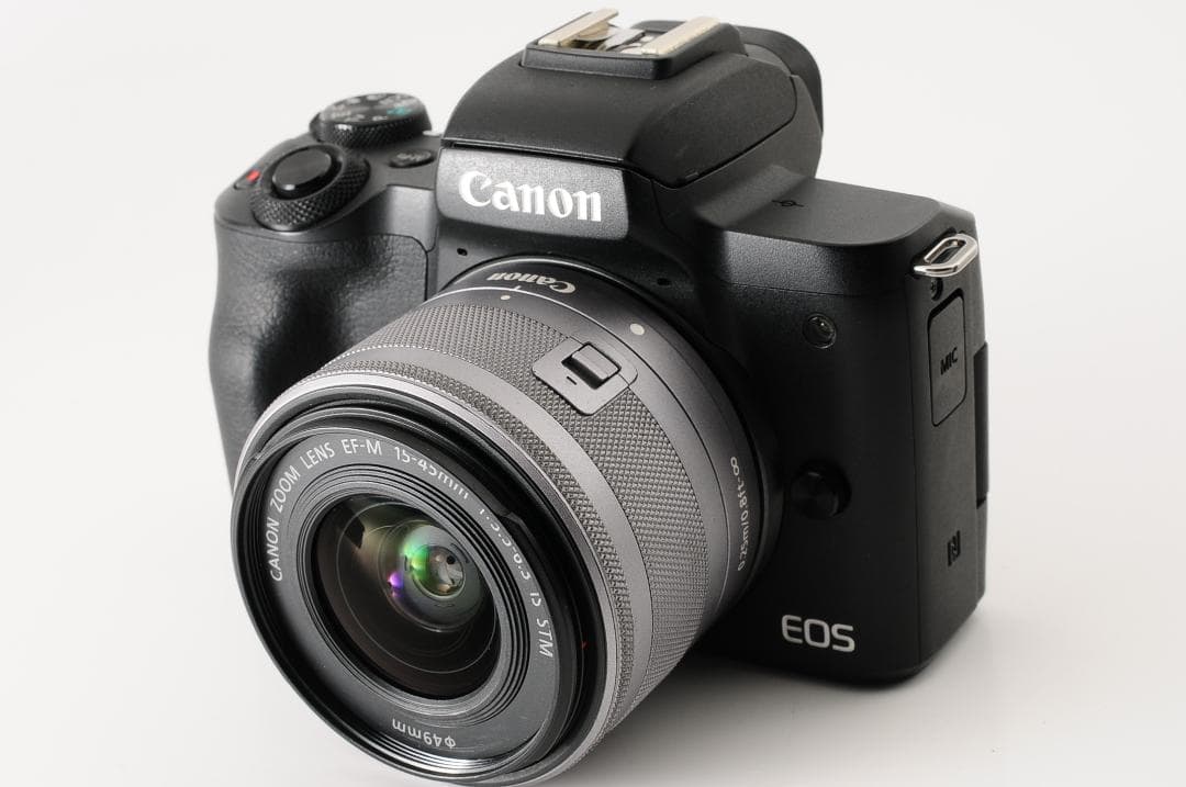 [美品] キャノン Canon EOS kiss M EF-M 15-45mm