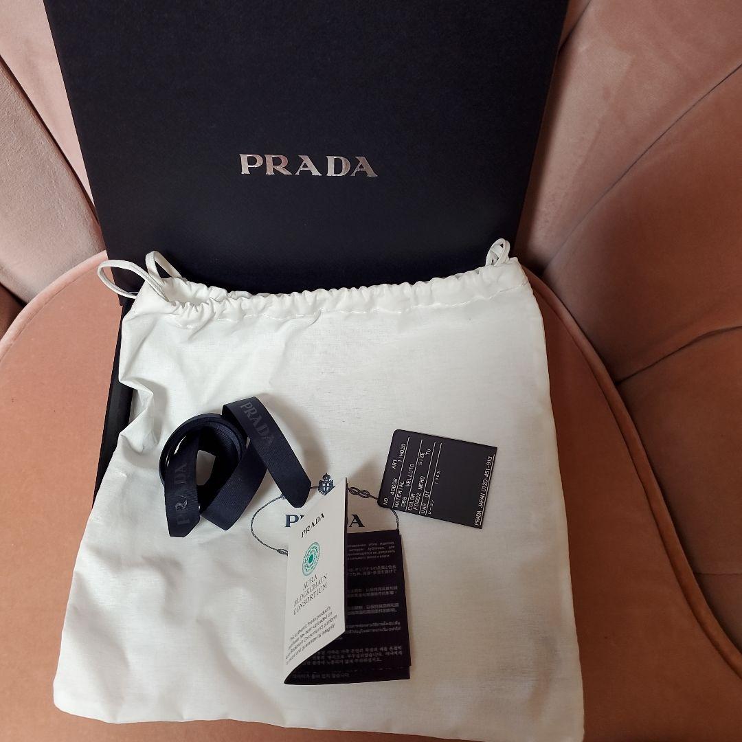 PRADA ブラック カチューシャベルベット　未使用