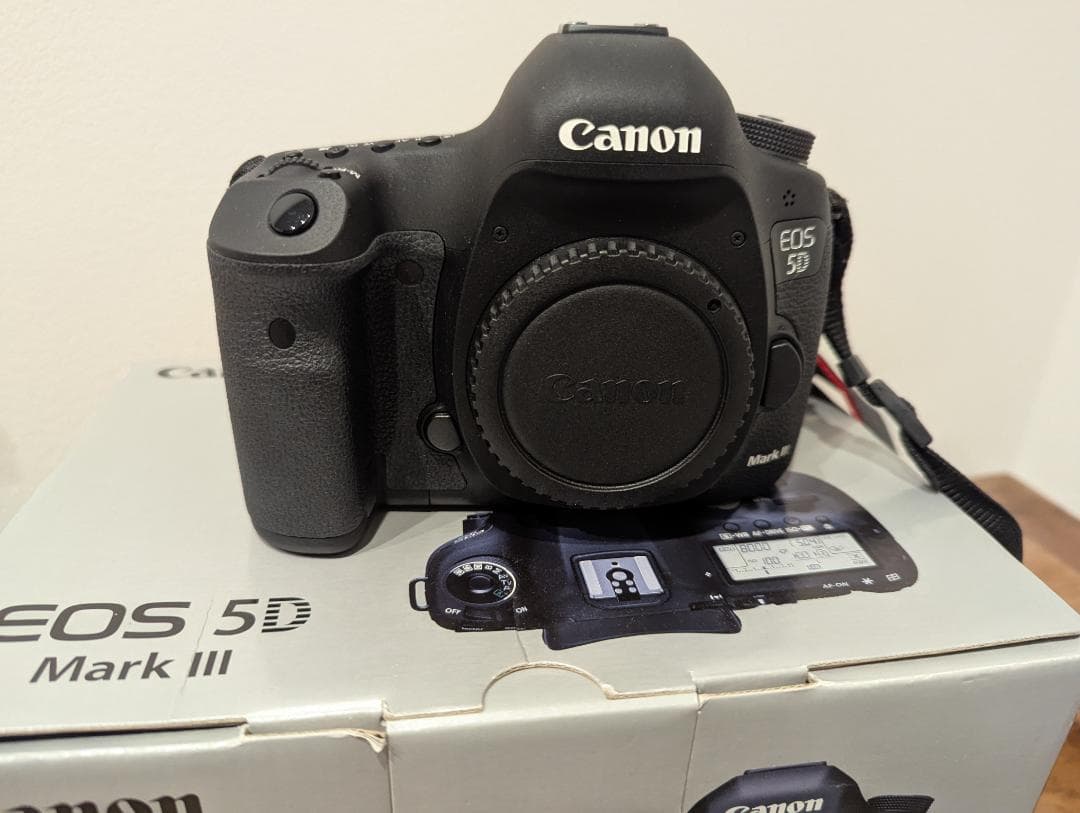 Canon EOS 5D Mark III 本体