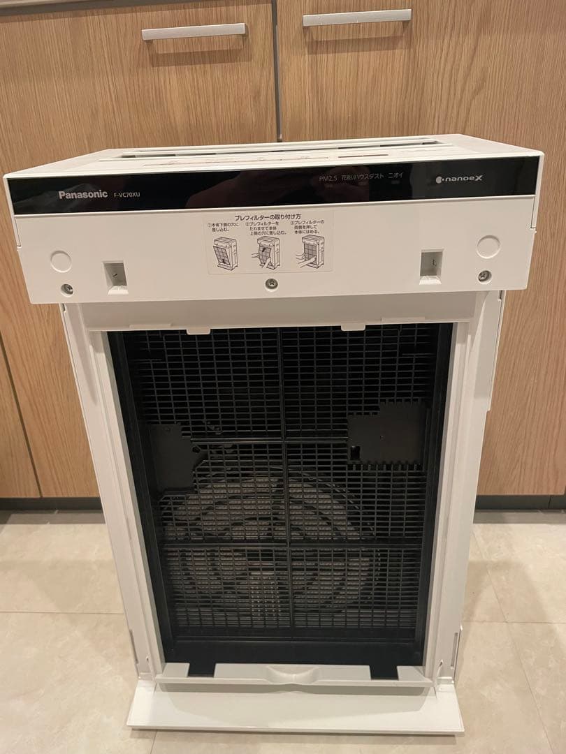 加湿機能未使用　パナソニック　F-VC70XU　ホワイト　 加湿空気清浄機