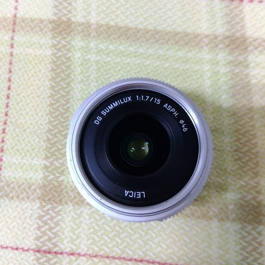 単焦点レンズ SUMMILUX 15mm F1.7 H-X015　シルバー