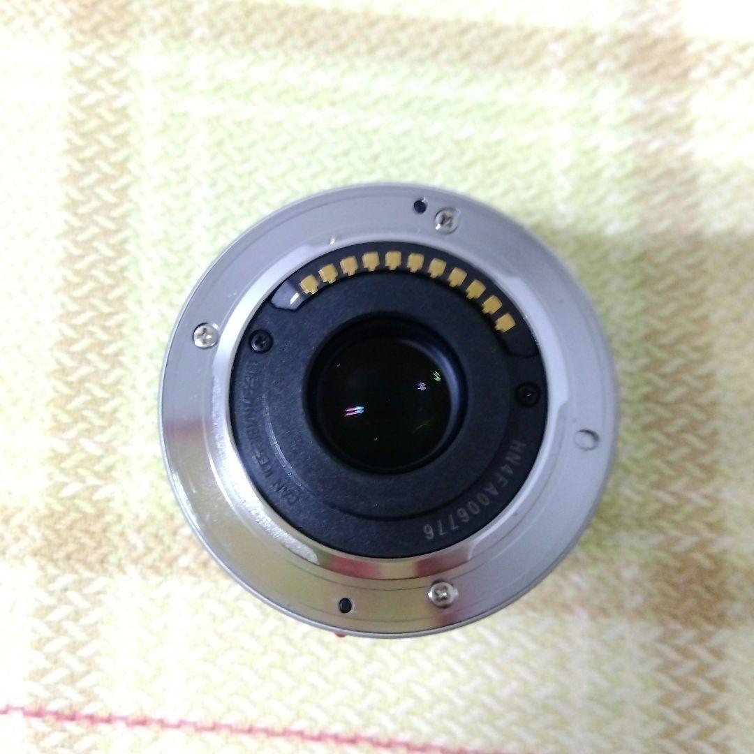 単焦点レンズ SUMMILUX 15mm F1.7 H-X015　シルバー