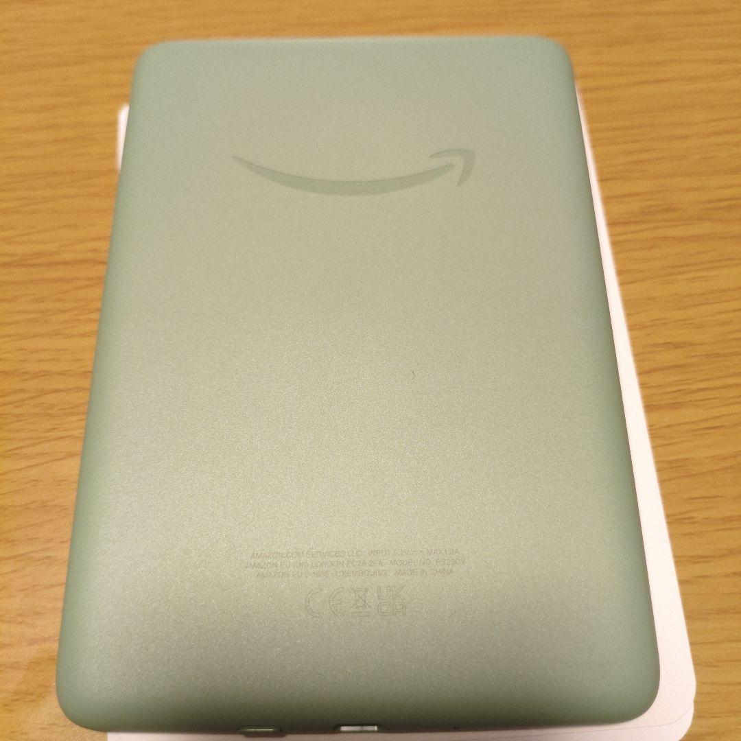 美品　New Kindle 第11世代 2024年 16GB 広告なし