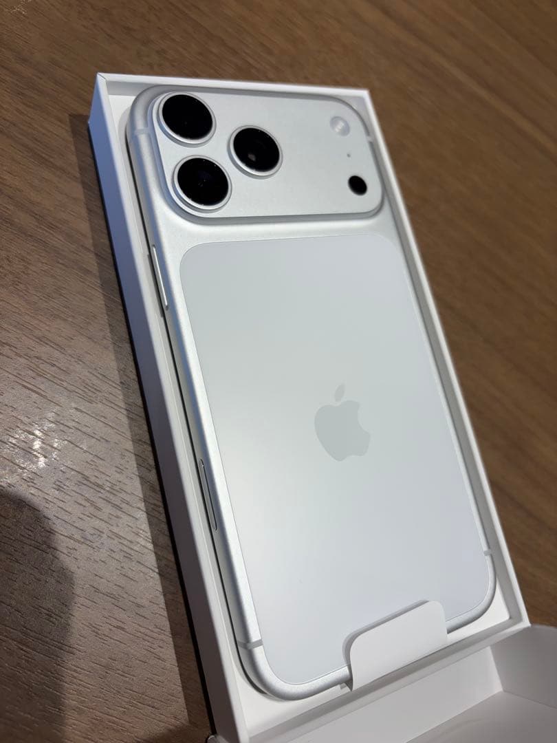 スマートフォン本体 Apple iPhone 17 Pro Max