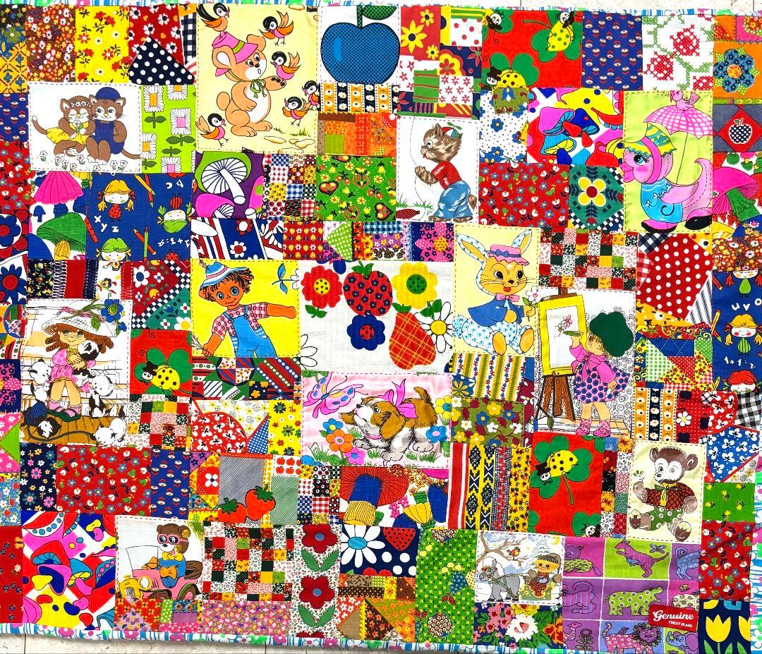 ハンドメイド❇大きめビンテージ❇レトロアニマルパッチワークマットと巾着セット