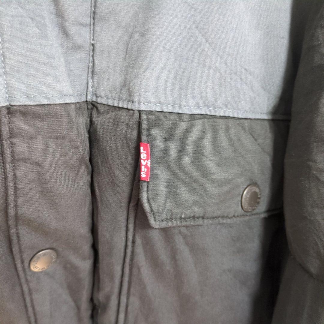 F48【US輸入】リーバイス　ダウンジャケット【メンズ3XL】ブラック　グレー