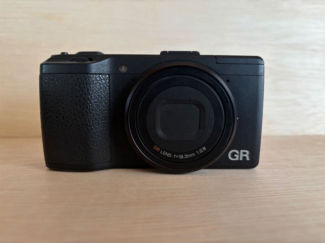 H*。様 RICOH GR APS-C 初代　リコーGR スイッチ　フード付属