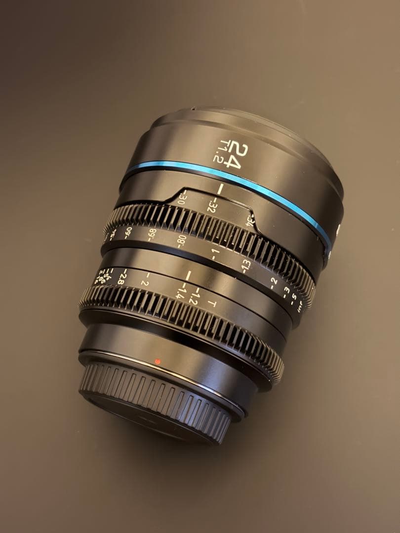 Sirui night walker 24mm T1.2 単焦点レンズ