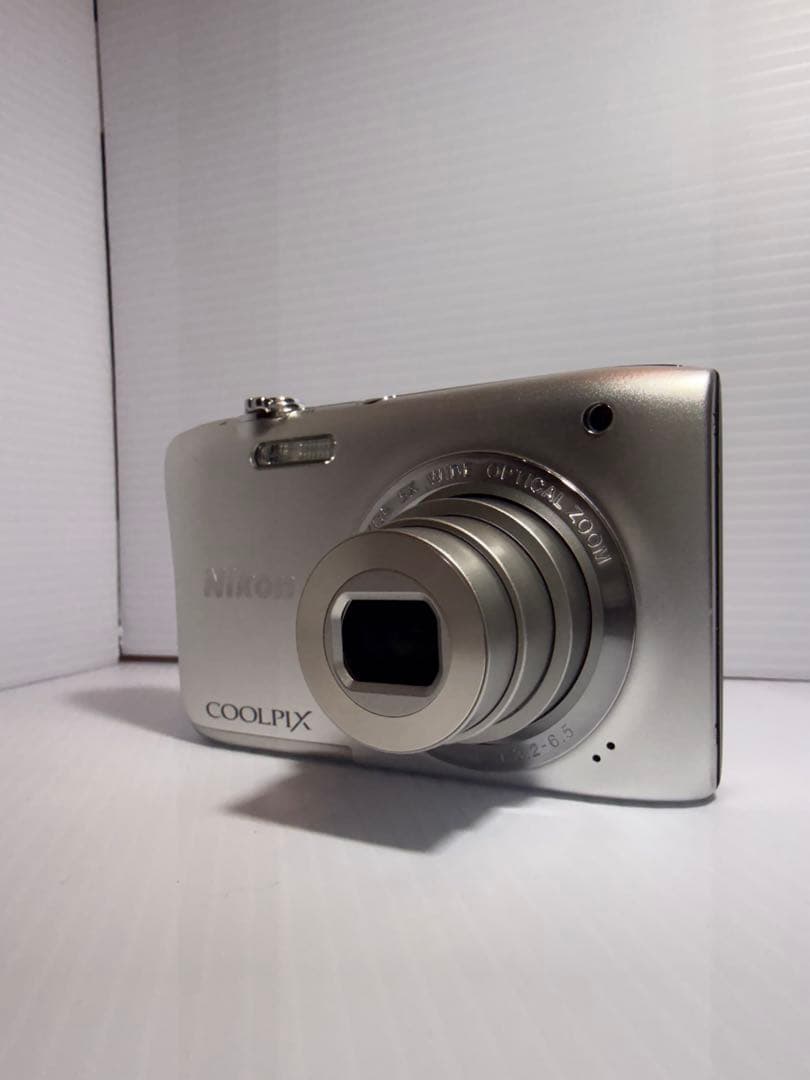 Nikon COOLPIX S2900 シルバー デジタルカメラ
