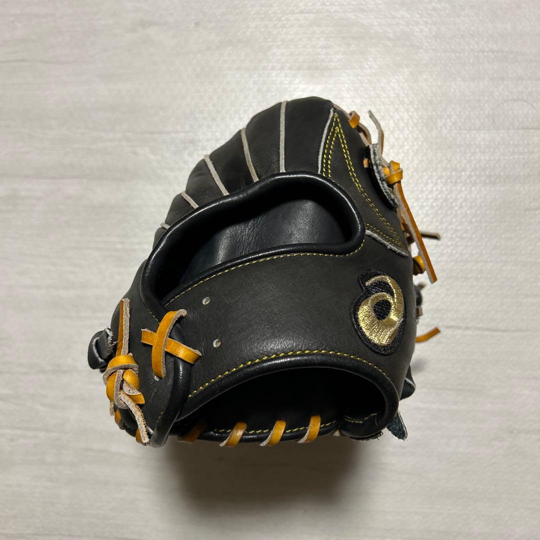 アシックス 軟式野球用　外野手用