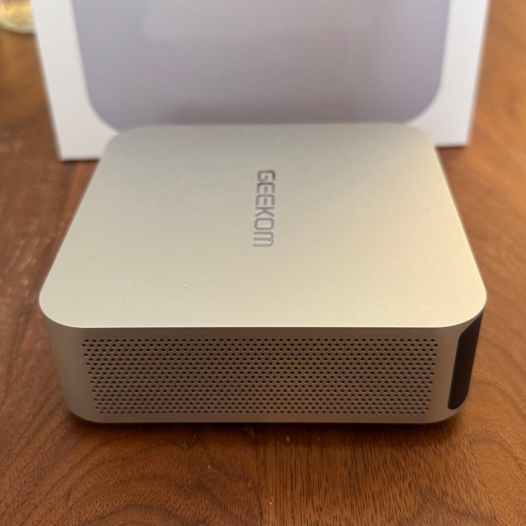 GEEKOM A6 ミニPC AMD Ryzen 7 6800H