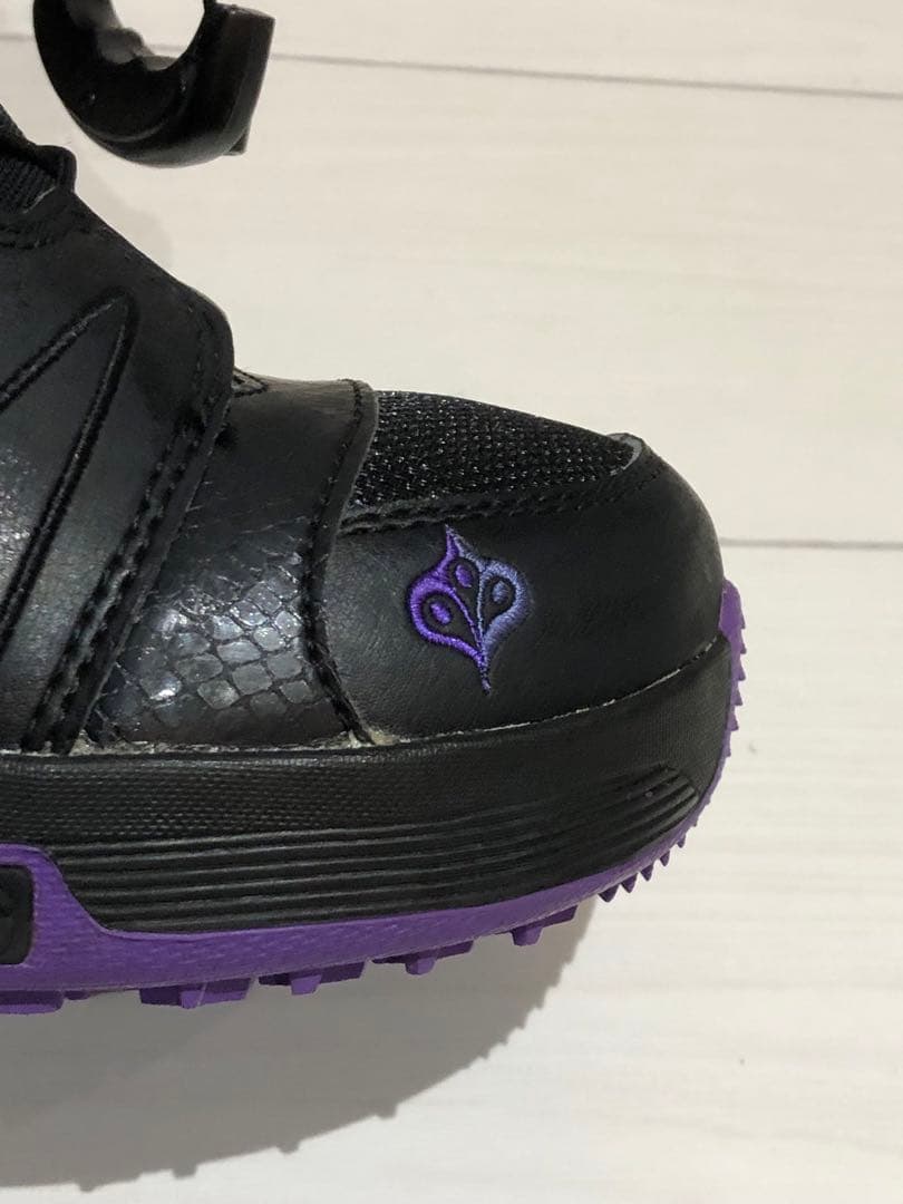 スノーボードブーツサロモン　ボードブーツサロモン