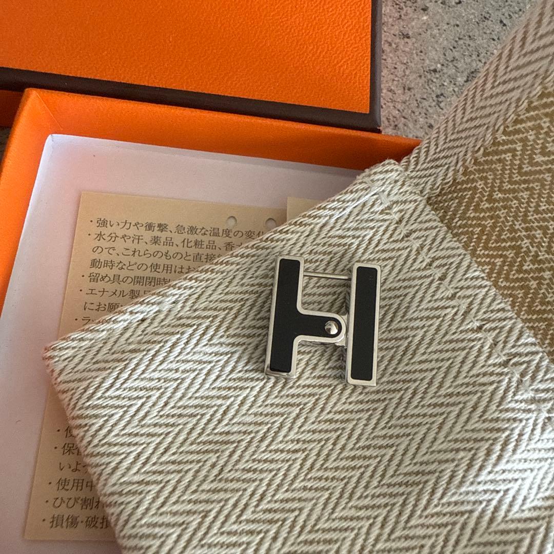 エルメス片耳ピアス