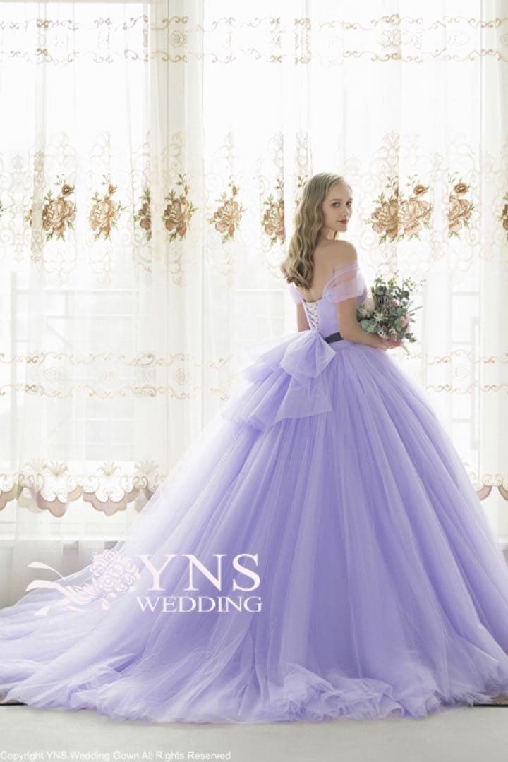 ラベンダーオフショルダーチュールドレス