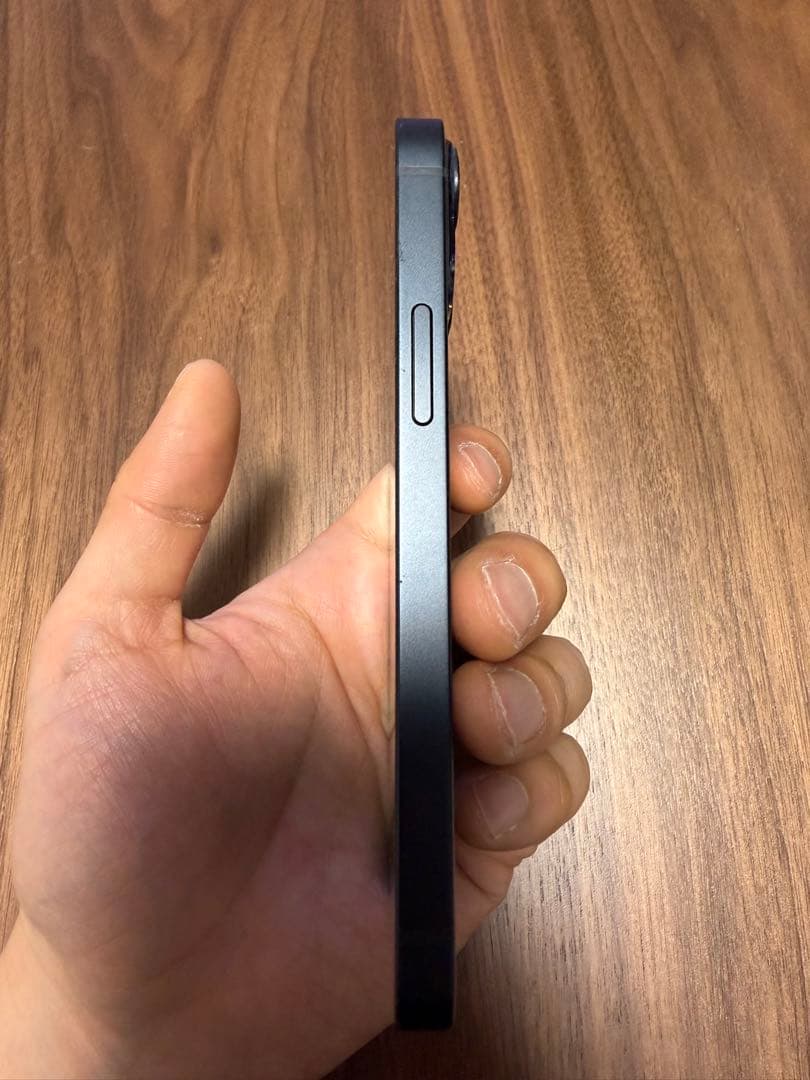 iPhone 13 mini 128GB SIMフリー ミッドナイト 国内版