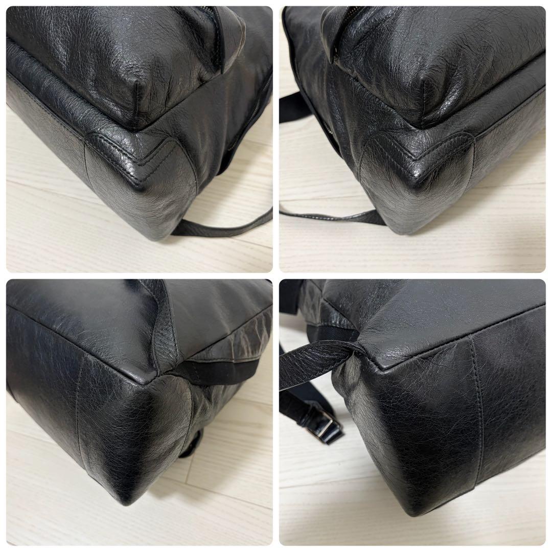 ✨美品✨BALENCIAGA　バックパック　レザー　シワ加工　A4可　ロゴ　黒