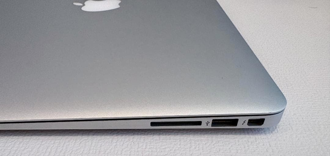 MacBook Air 13インチ Mid2013 SSD128GB 付属品完備