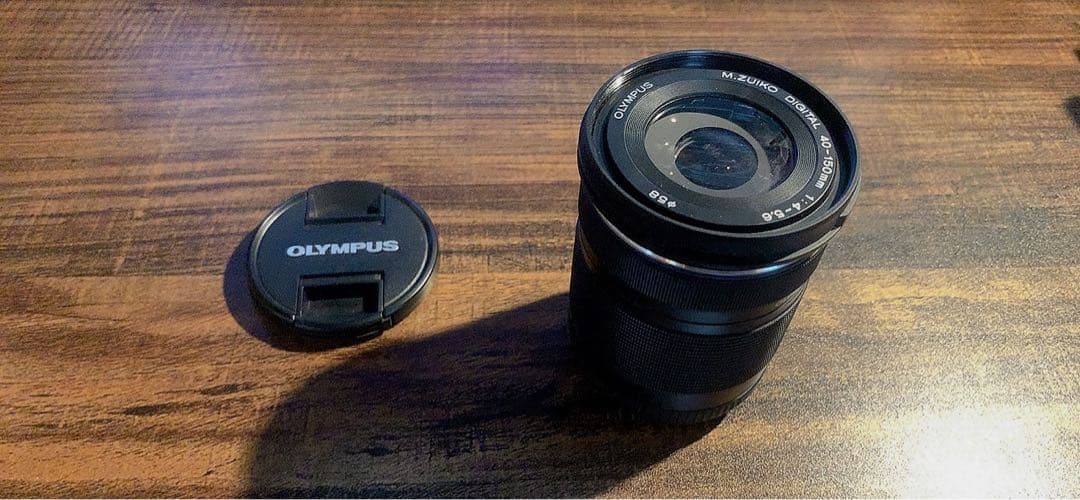 OM-D E-M10 Mark III 【レンズ2個付き（内1つジャンク品）】