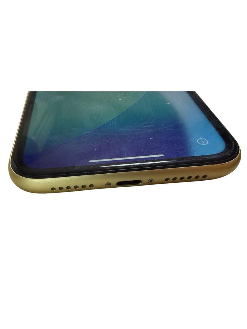 Apple iPhone 11 イエロー 本体　64GB