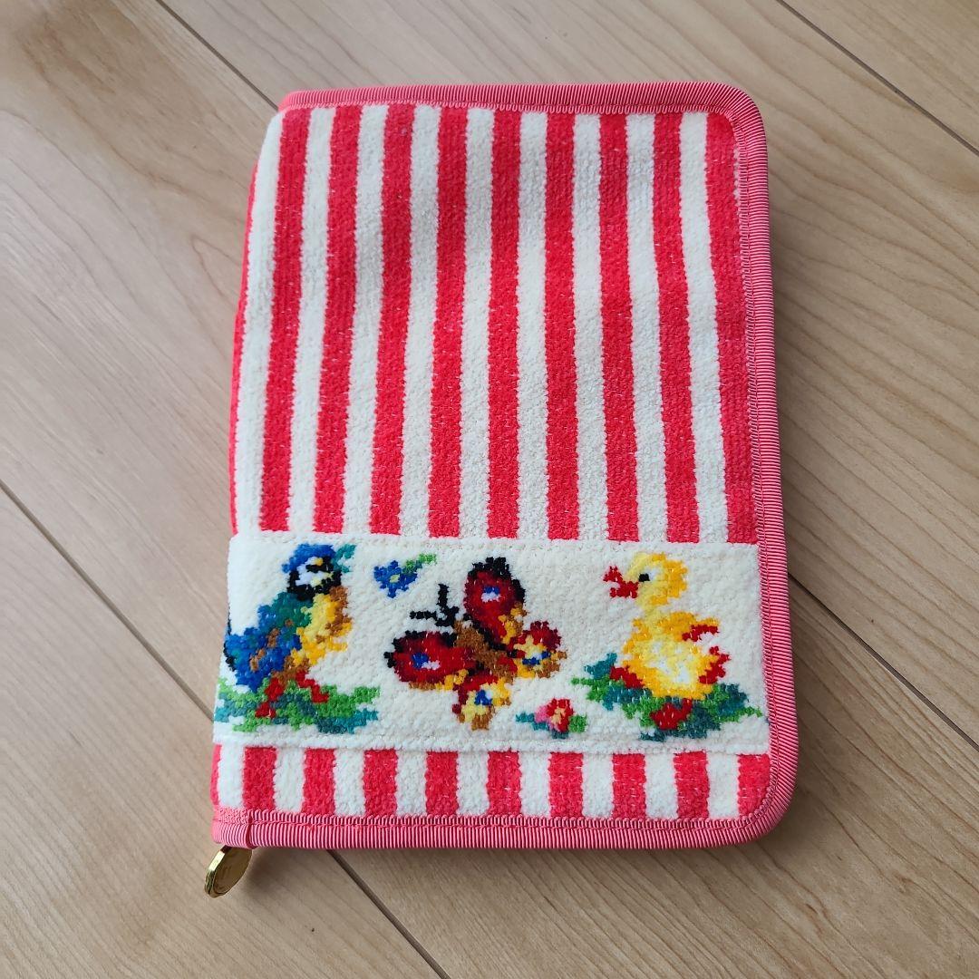 フェイラー　マルチケース　母子手帳　VERY　完売　タグ付き　ハイジ