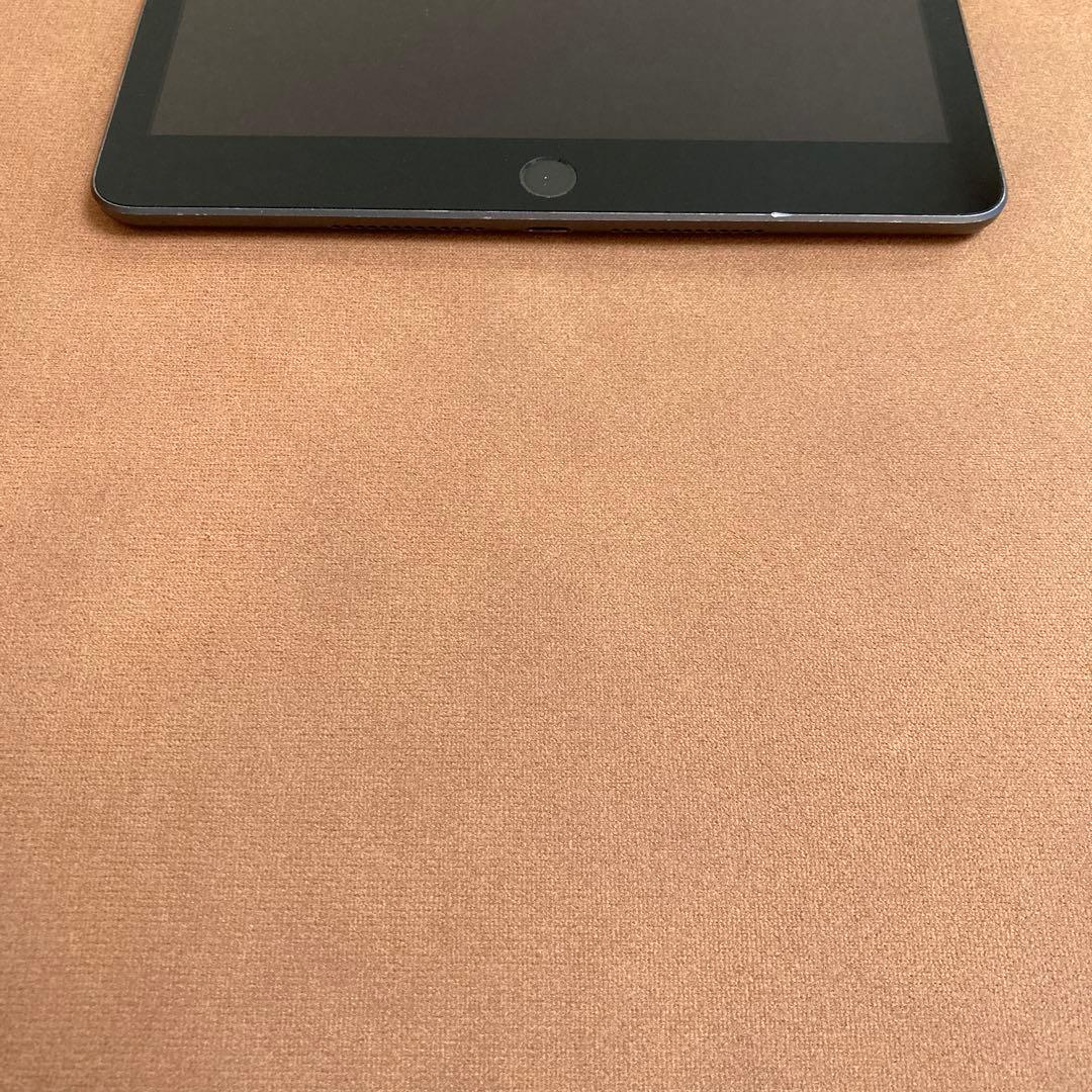 3453【早い者勝ち】iPad7 第7世代 32GB WIFIモデル☆