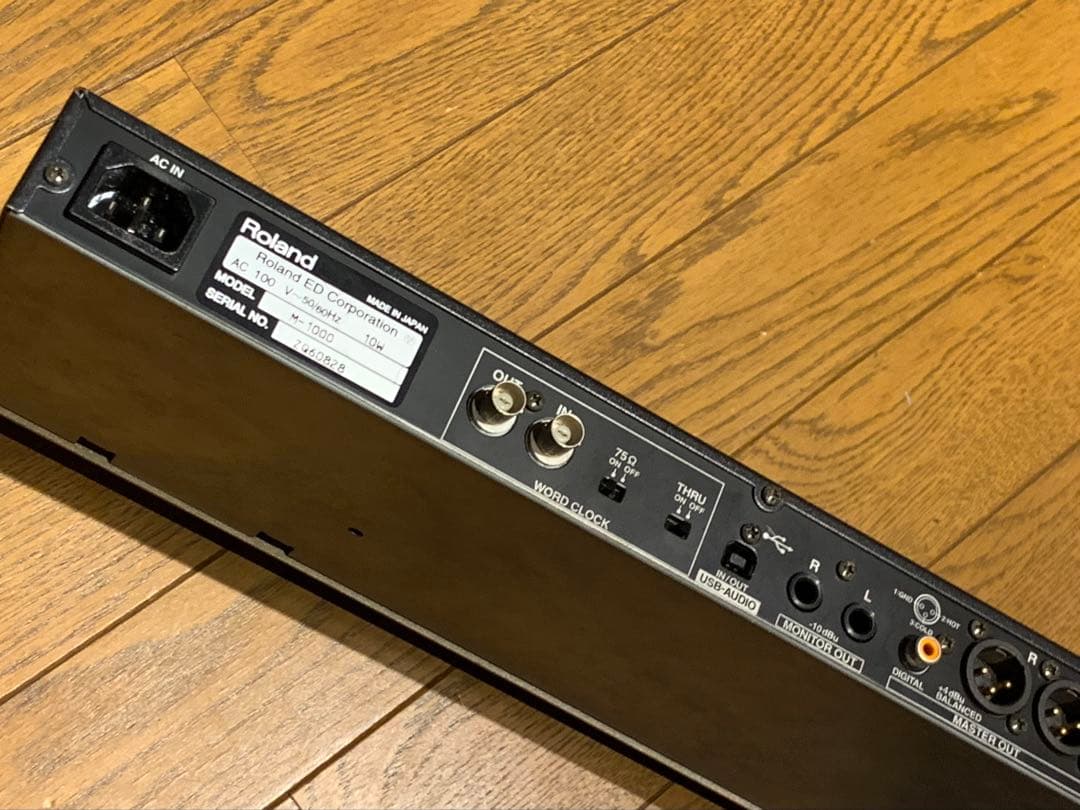 Roland M-1000 デジタルラインミキサー