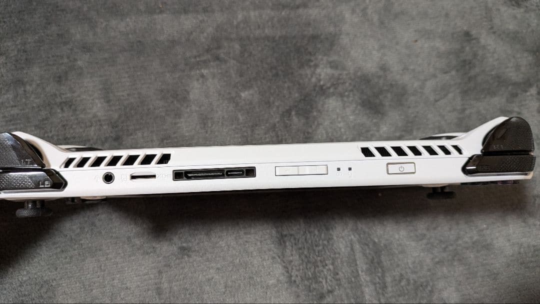 【使用済美品・セット品】ゲーミングPC ROG Ally RC71L-Z1512