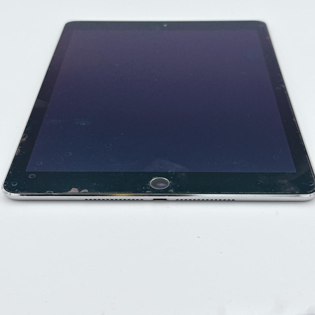 バスター【美品】iPad Air2 16GB Wi-Fiモデル MGL12