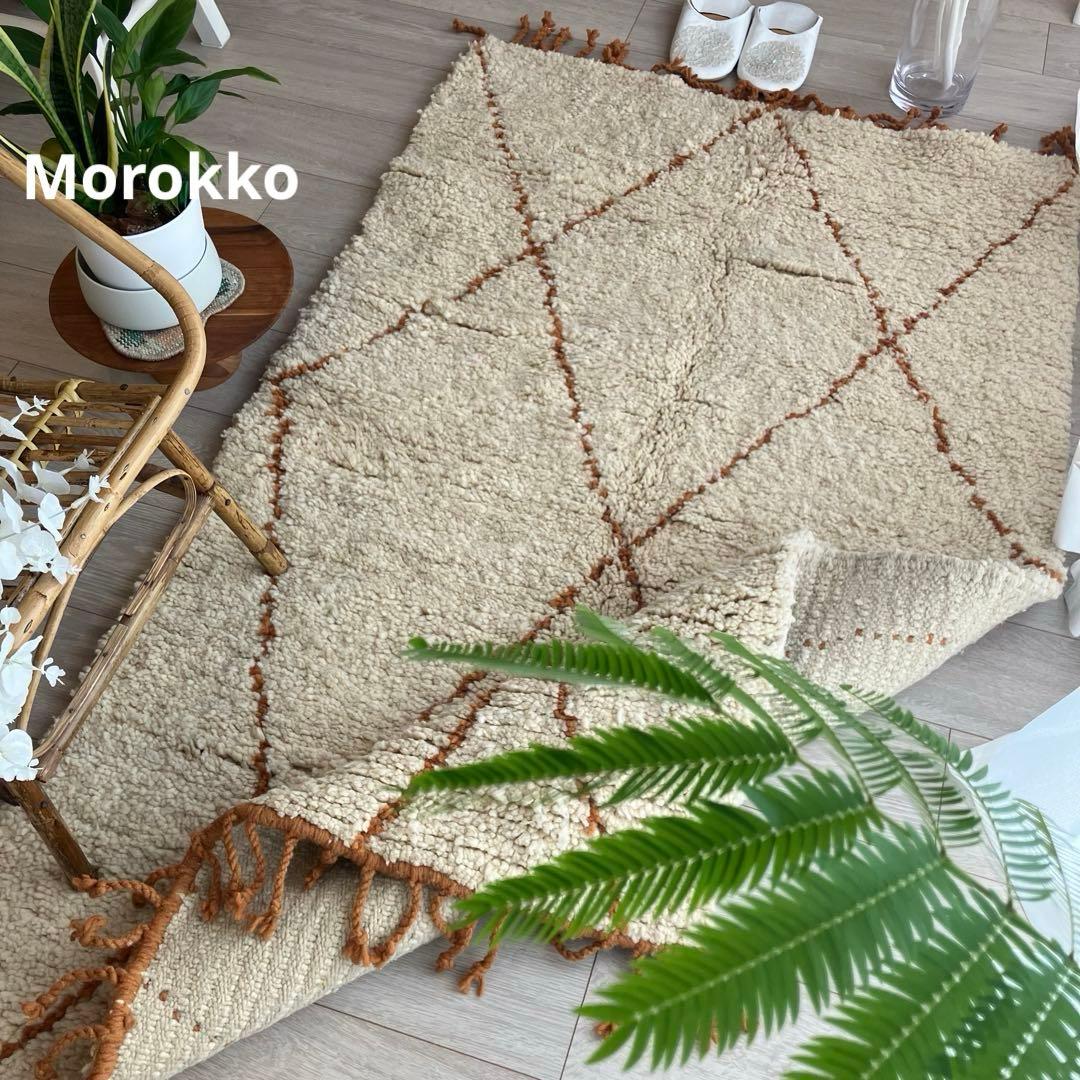 Morokkoモロッコラグ◇ダイヤ　ホワイト　ベニワレン　トルコヴィンテージラグ