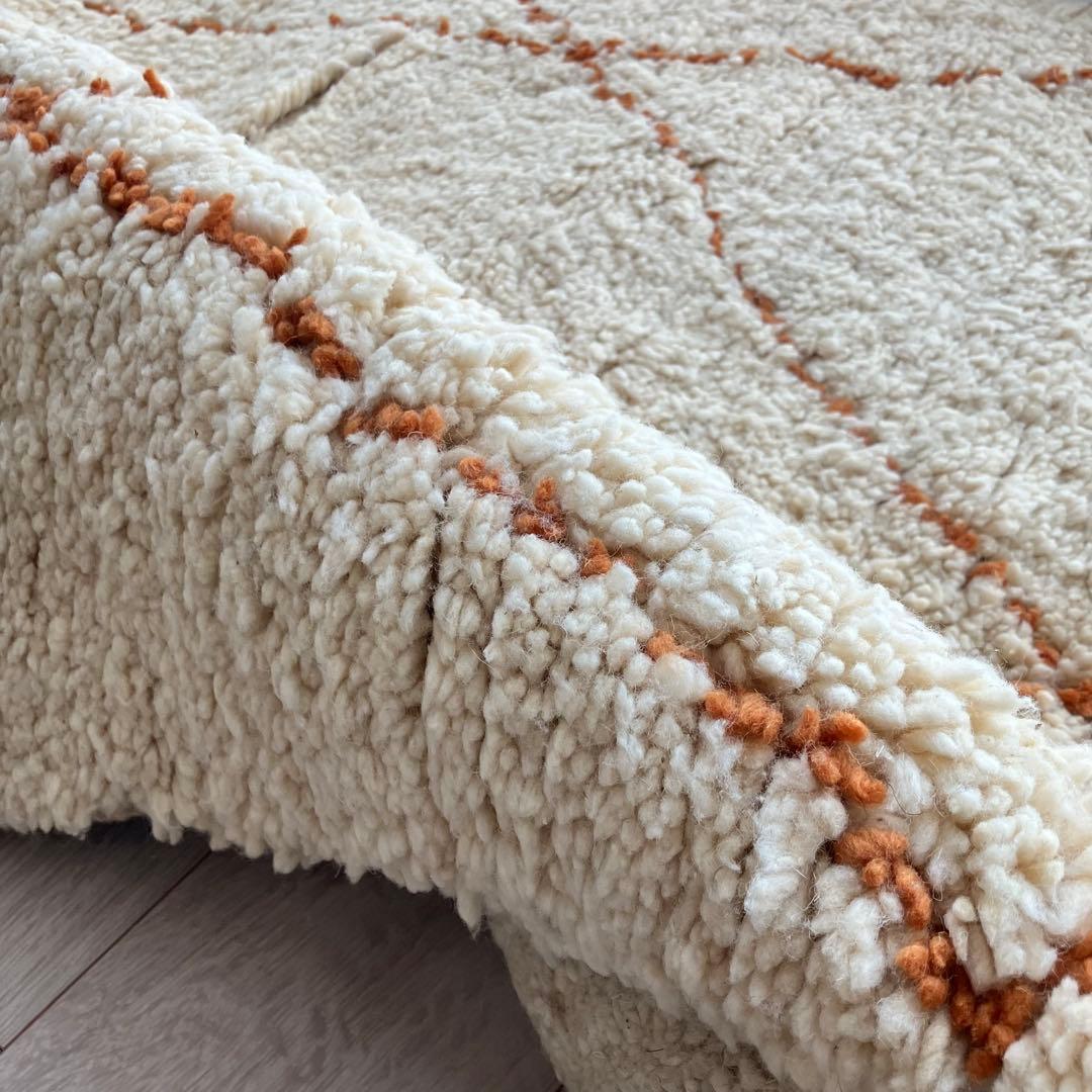 Morokkoモロッコラグ◇ダイヤ　ホワイト　ベニワレン　トルコヴィンテージラグ