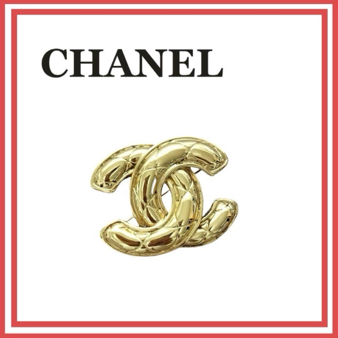 Aya❤️ シャネル ココマーク マトラッセ ブローチ 刻印1142