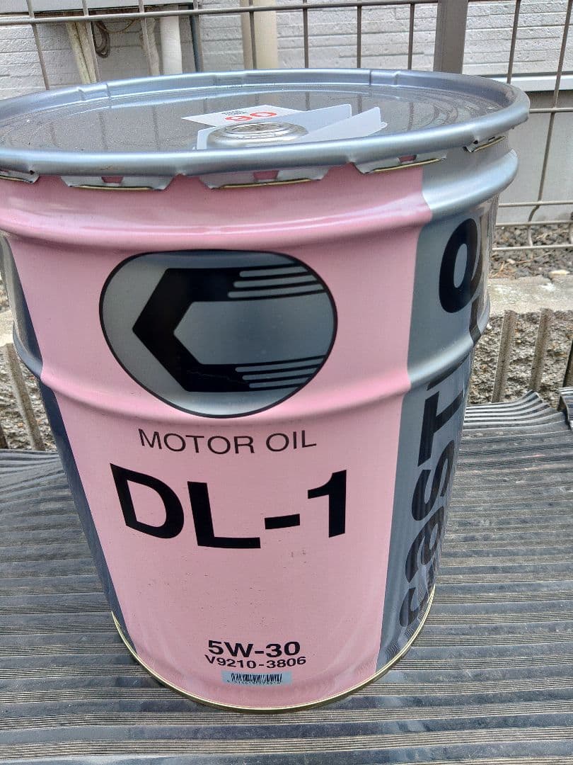 キャッスル DL-1 5W-30 エンジンオイル 20L