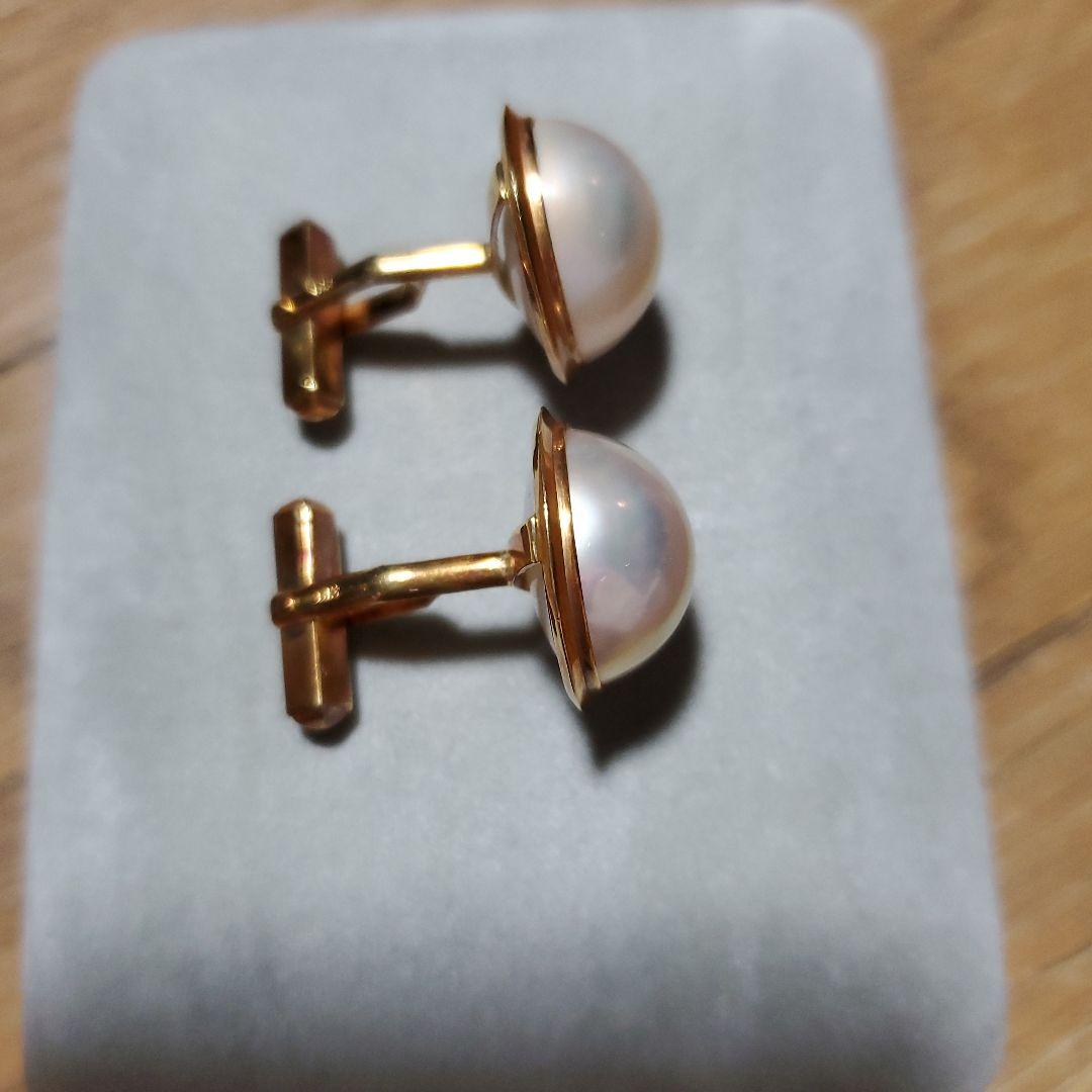 18金と真珠のカフスボタン